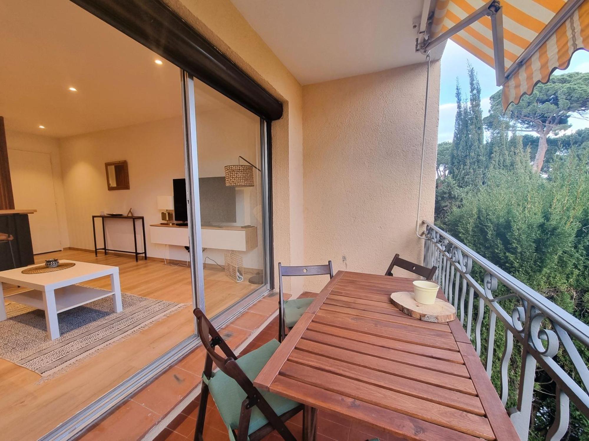 Superbe Appartement Terrasse Et Parking Prive סן טרופז מראה חיצוני תמונה
